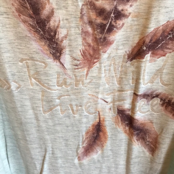 NWT...fringe. - Picture 2 of 3